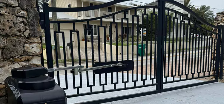 Swing Gate Opener with Keypad St. Paul